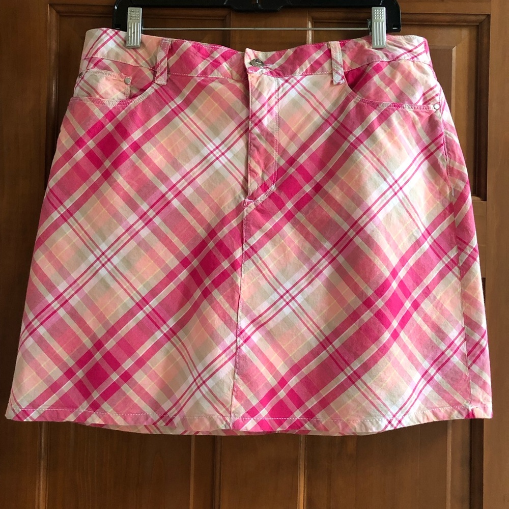 Croft & Barrow Classic Fit Plaid Skort w/Belt Loops - Size 14